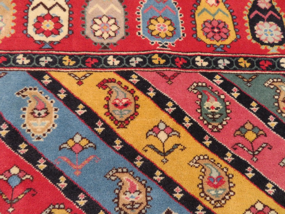 UNUSUAL OLD QUCHAN KURD KURDISH RUG. STUNNING BOTEH DESIGN. 198CM X 138CM. View IX