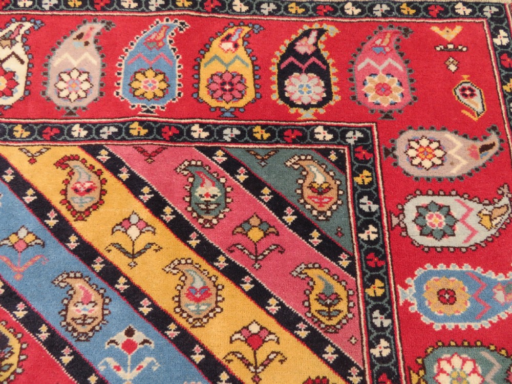 UNUSUAL OLD QUCHAN KURD KURDISH RUG. STUNNING BOTEH DESIGN. 198CM X 138CM. View XVI