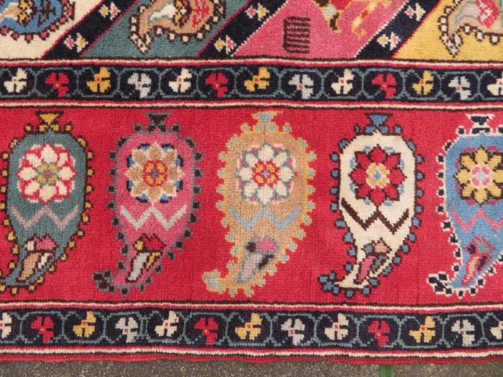 UNUSUAL OLD QUCHAN KURD KURDISH RUG. STUNNING BOTEH DESIGN. 198CM X 138CM. View XIX