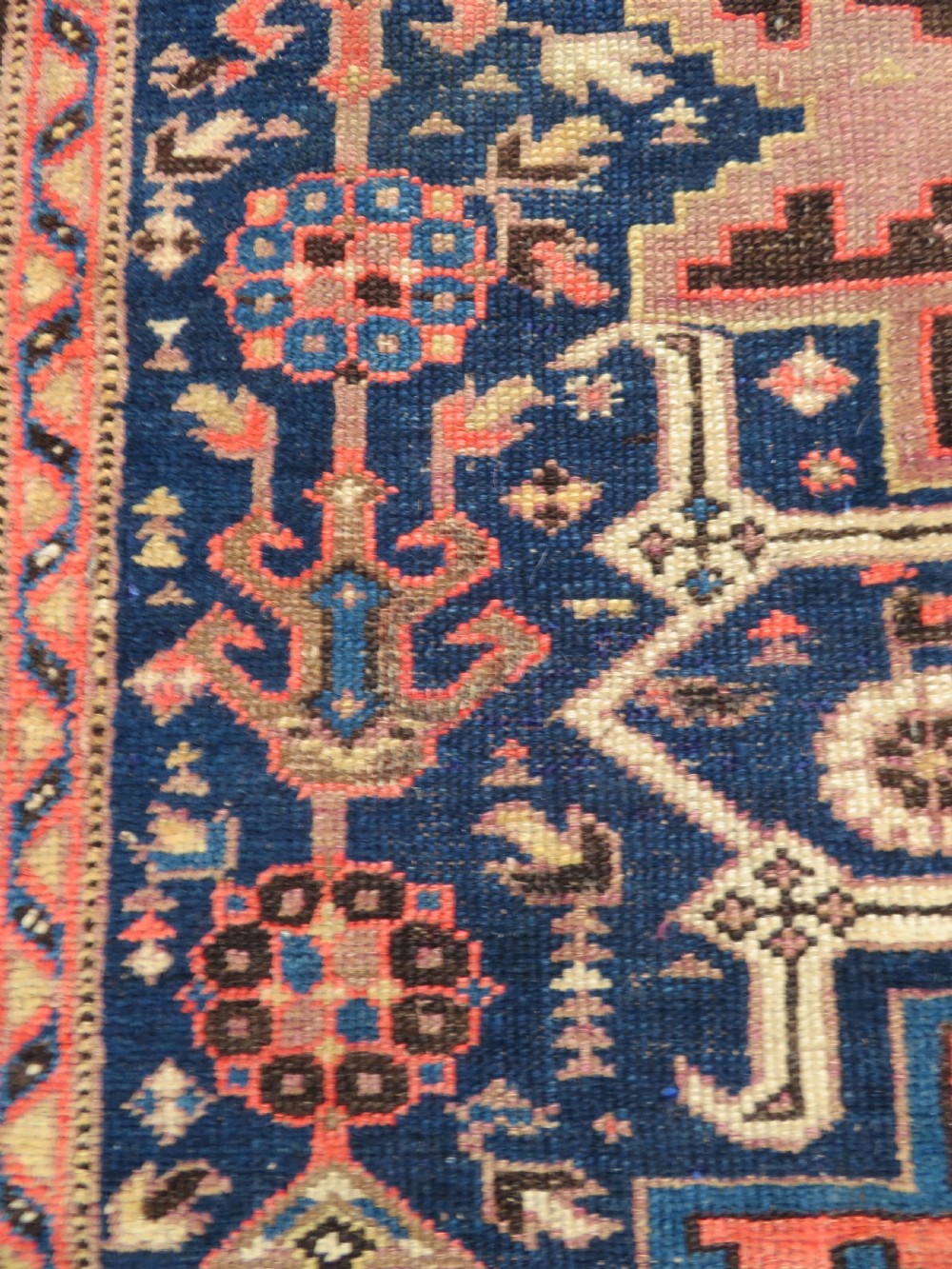 ANTIQUE CAUCASIAN DAGHESTAN LESGHISTAN RUG.UNUSUAL FILLER ORNAMENTS.193CM X 140CM. View XIV