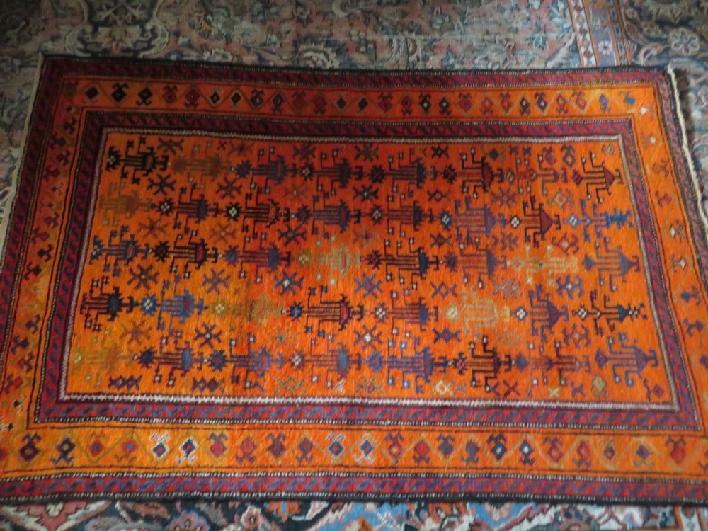 UNUSUAL ANTIQUE BALUCH RUG. 142CM X 92CM. View XXI