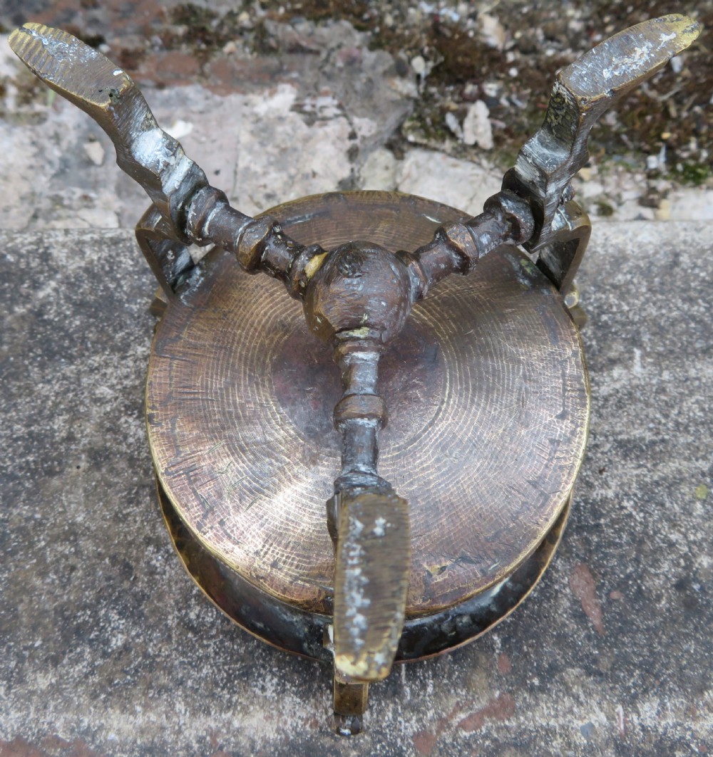 ANTIQUE CAIRO WARE INCENSE BURNER. OTTOMAN EGYPT. LATE 19TH CENTURY. View X