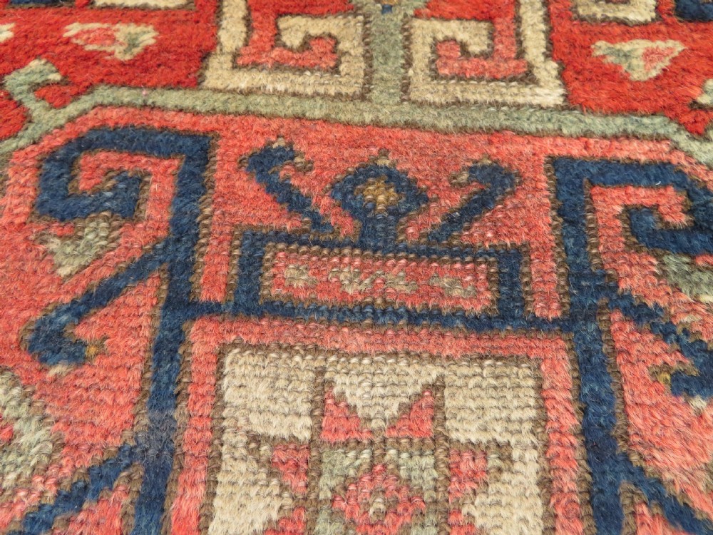 ANTIQUE TURKISH KONYA YASTIK RUG. CENTRAL ANATOLIA. EARLY 19TH CENTURY. 89CM X 49CM. View XII