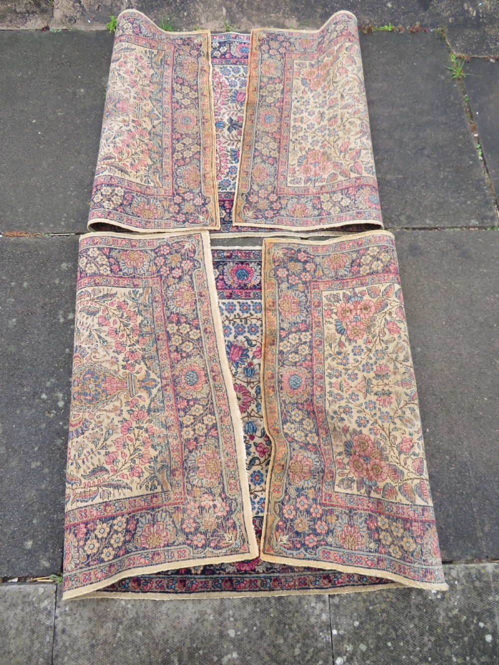 PAIR ANTIQUE IVORY GROUND FLORAL KERMAN KIRMAN RUGS. SOUTH PERSIA. 174CM X 90CM. View XVI