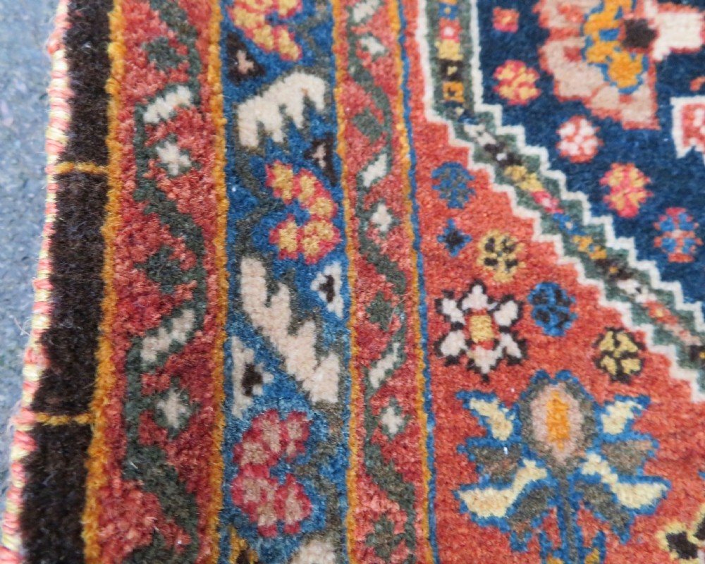 ANTIQUE QASHQAI BAG FACE. FULL PILE.  View III