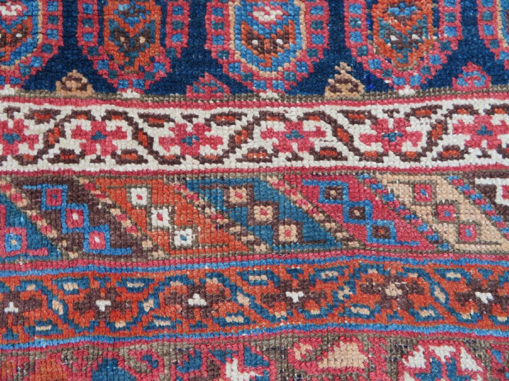 ANTIQUE AFSHAR TRIBAL RUG. AFSHAR TRIBES OF KERMAN. SOUTH PERSIA. LATE 19TH CENTURY. 146CM X 134CM. View VI