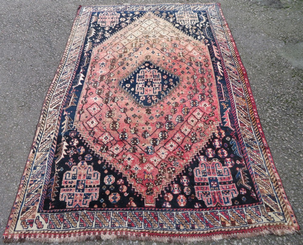 OLD SHIRAZ QASHQAI SMALL CARPET LARGE RUG. 250CM X 168CM. View II