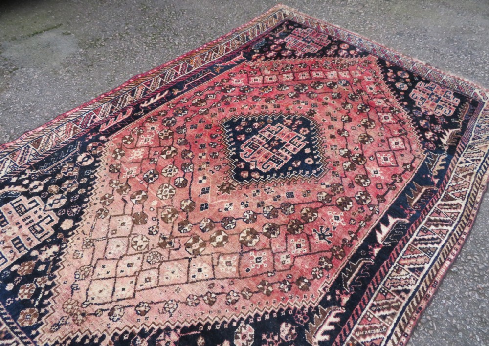 OLD SHIRAZ QASHQAI SMALL CARPET LARGE RUG. 250CM X 168CM. View X
