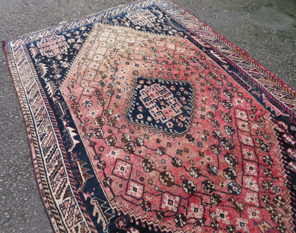 OLD SHIRAZ QASHQAI SMALL CARPET LARGE RUG. 250CM X 168CM. View XII