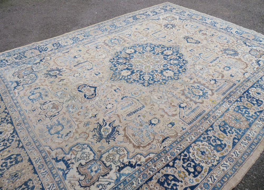 Antique Tabriz Carpet. 367cm x 270cm. View IV