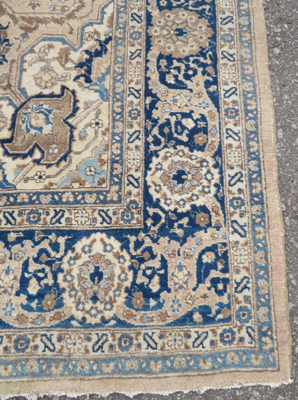 Antique Tabriz Carpet. 367cm x 270cm. View XII