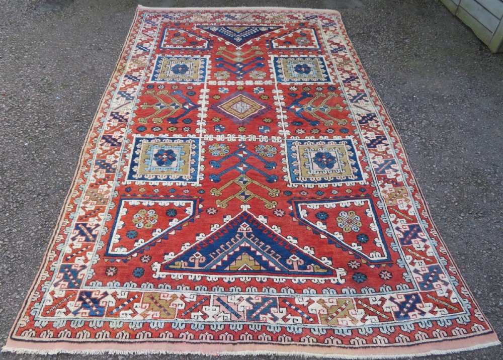 Antique Turkish Bergama Carpet. 323cm x 200cm.

