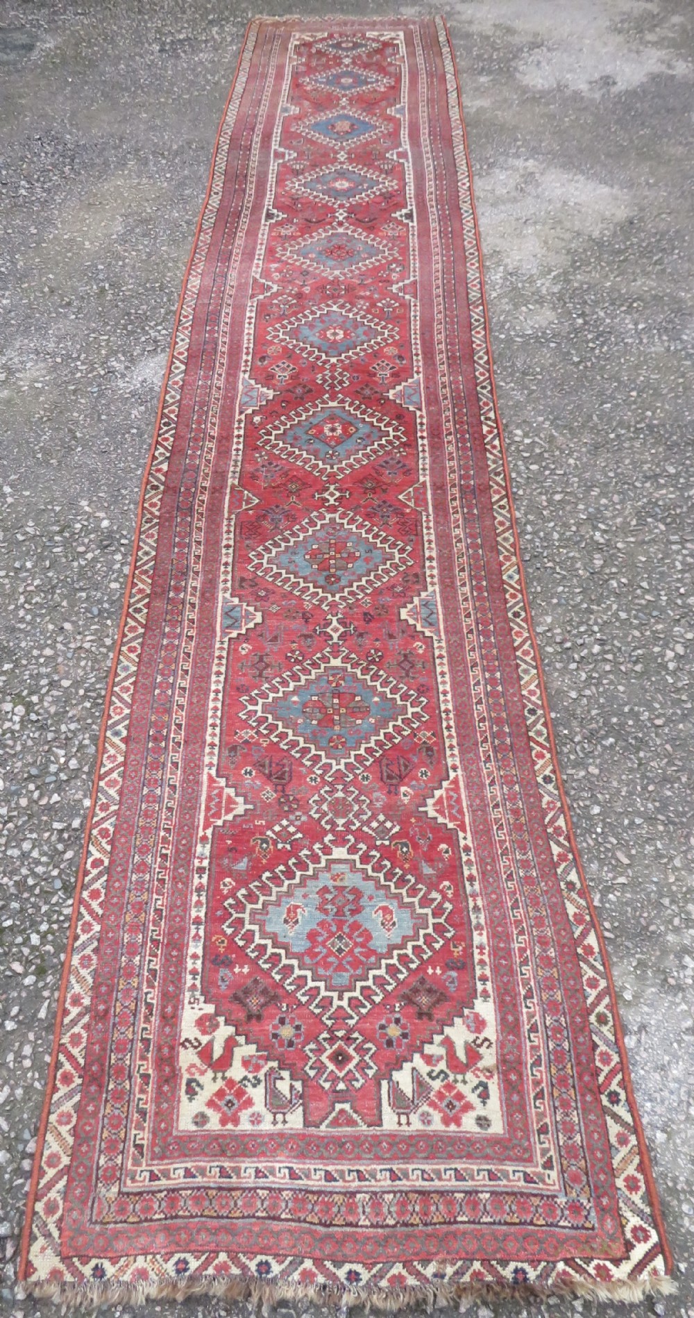 ANTIQUE KHAMSEH LONG NARROW RUNNER. PEACOCKS & PECKING CHICKENS. 457CM X 82CM.