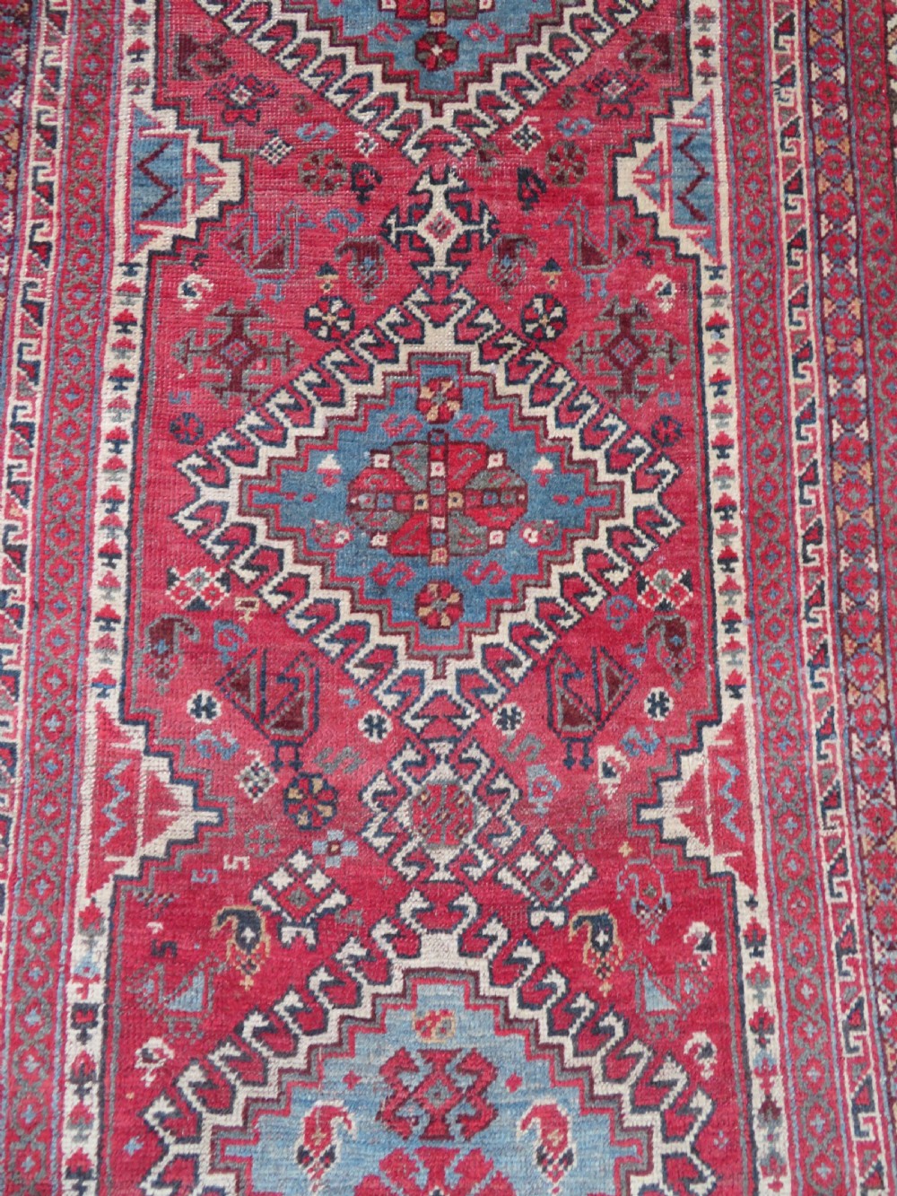 ANTIQUE KHAMSEH LONG NARROW RUNNER. PEACOCKS & PECKING CHICKENS. 457CM X 82CM. View IV