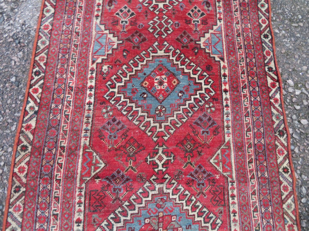 ANTIQUE KHAMSEH LONG NARROW RUNNER. PEACOCKS & PECKING CHICKENS. 457CM X 82CM. View V