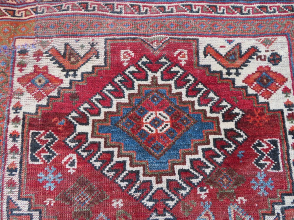 ANTIQUE KHAMSEH LONG NARROW RUNNER. PEACOCKS & PECKING CHICKENS. 457CM X 82CM. View X
