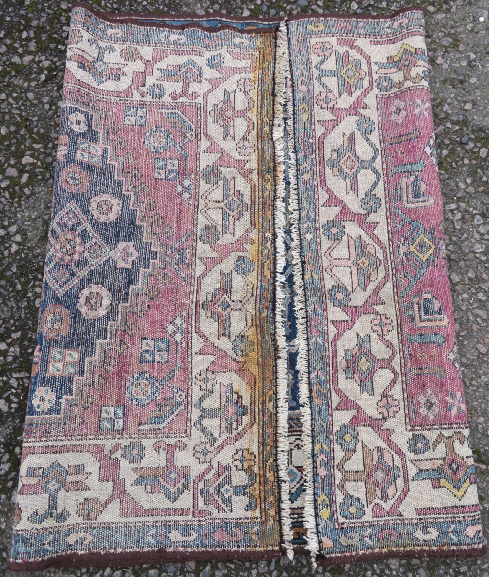 ANTIQUE HAMADAN RUG. 168CM X 118CM. View IX