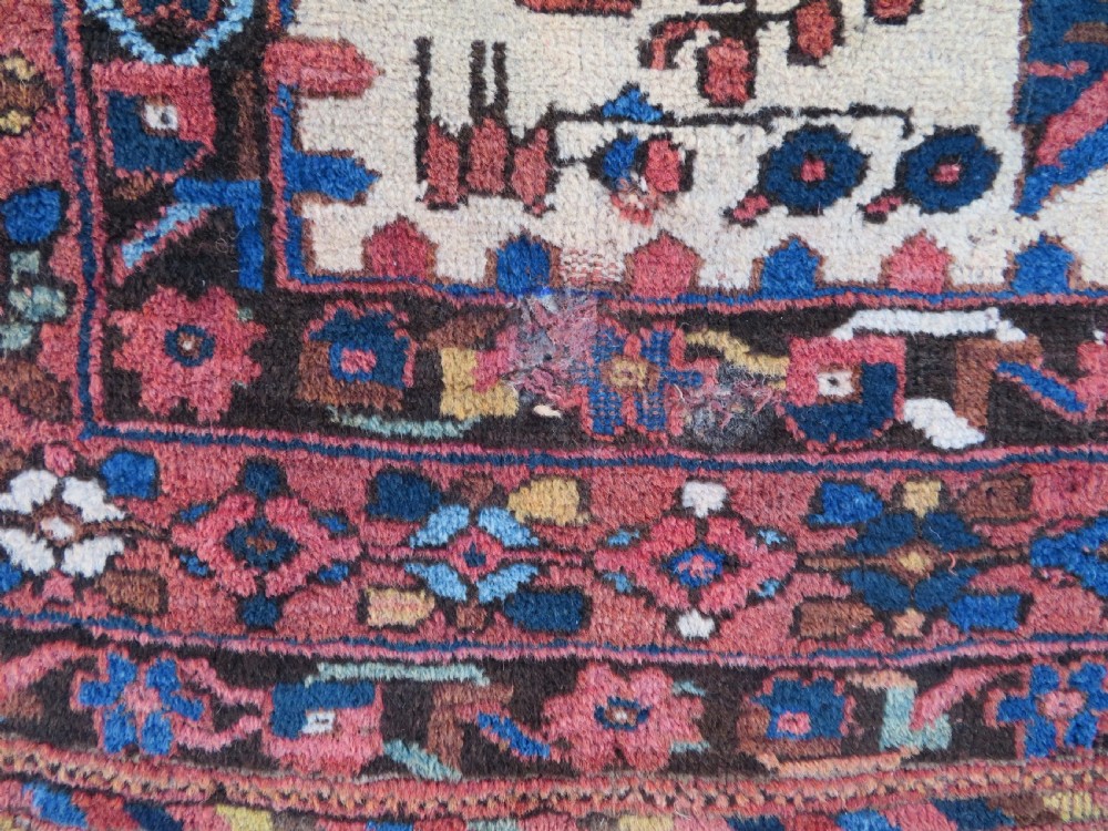 ANTIQUE AFSHAR NEYRIZ RUG. 232CM X 160CM. View VI