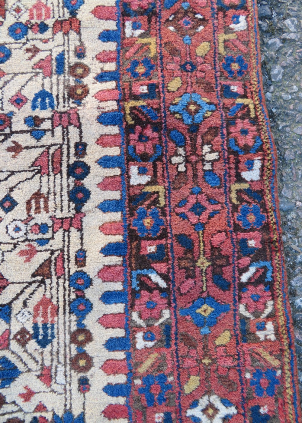 ANTIQUE AFSHAR NEYRIZ RUG. 232CM X 160CM. View X