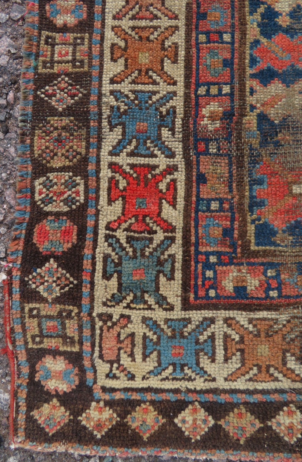 ANTIQUE CAUCASIAN SHIRVAN RUNNER LONG RUG. 430CM X 112CM. View VIII