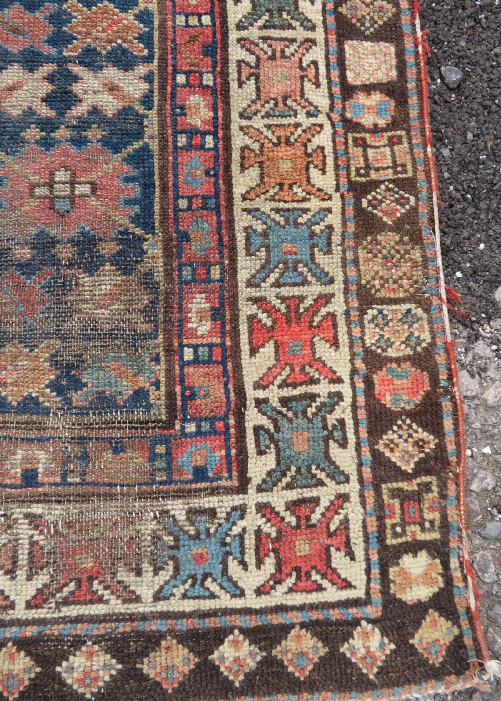 ANTIQUE CAUCASIAN SHIRVAN RUNNER LONG RUG. 430CM X 112CM. View IX