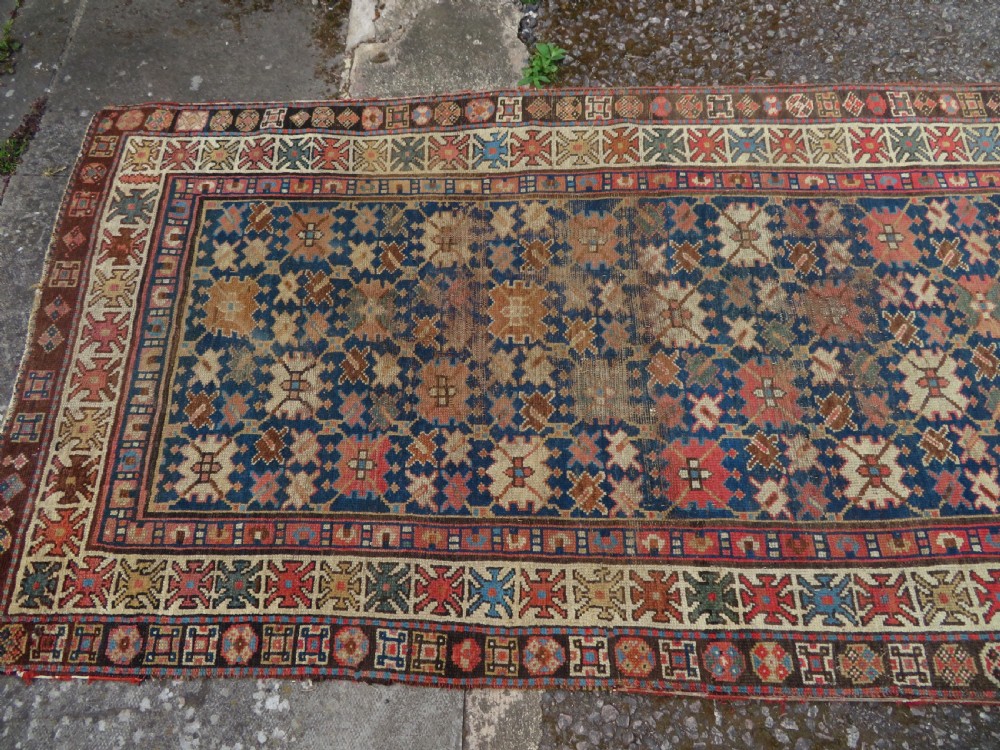ANTIQUE CAUCASIAN SHIRVAN RUNNER LONG RUG. 430CM X 112CM. View XIII
