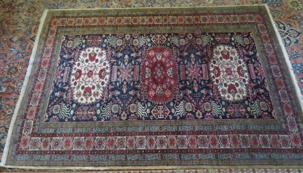 ANTIQUE INDIAN RUG. 199CM X 139CM. View XIX
