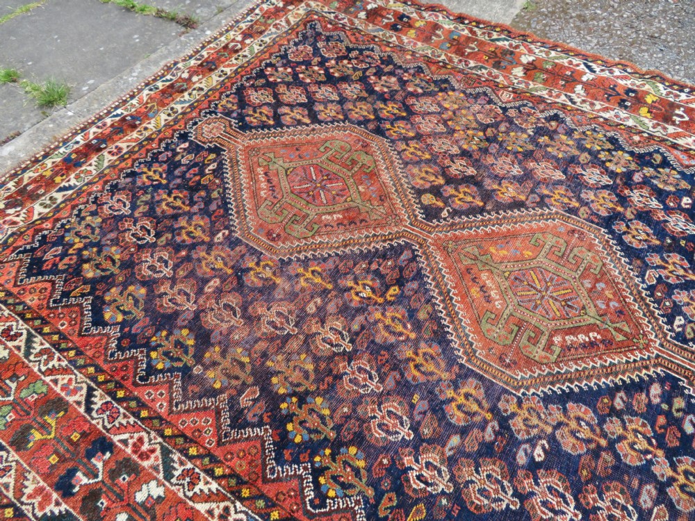 ANTIQUE QASHQAI KHAMSEH TRIBAL CARPET. SOUTH WEST PERSIA. 320CM X 220CM. View IV