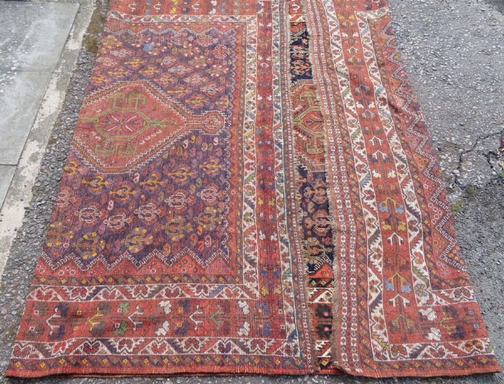 ANTIQUE QASHQAI KHAMSEH TRIBAL CARPET. SOUTH WEST PERSIA. 320CM X 220CM. View XIX