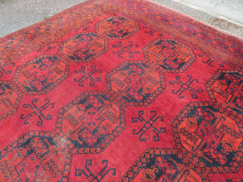 LARGE ANTIQUE AFGHAN ERSARI MAIN CARPET. CIRCA 1880. 427CM X 319CM. View VI
