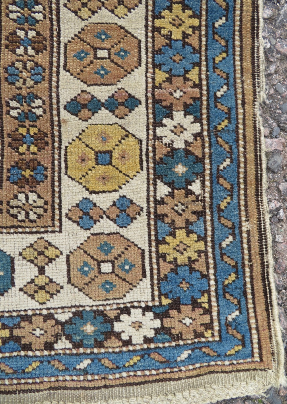 ANTIQUE CAUCASIAN SHIRVAN RUG. 162CM X 112CM. View VI