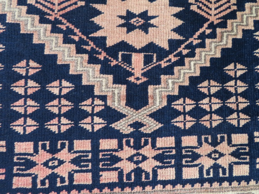 TURKISH YAGCIBEDIR RUG. 122CM X 89CM. View IV