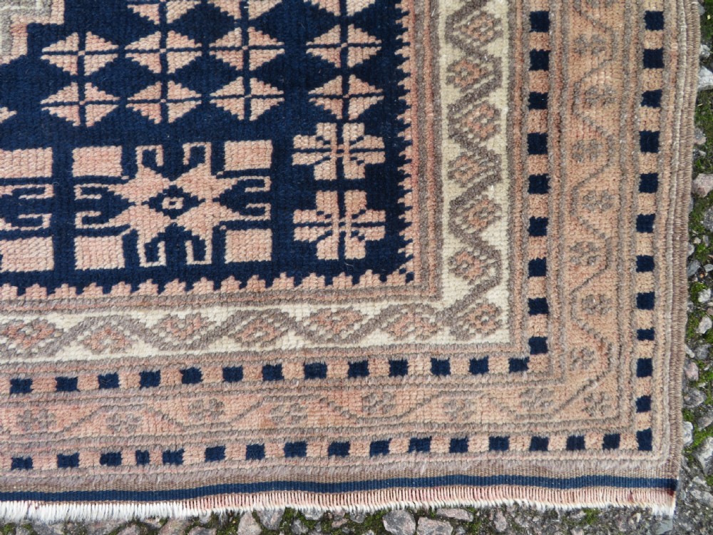 TURKISH YAGCIBEDIR RUG. 122CM X 89CM. View VII