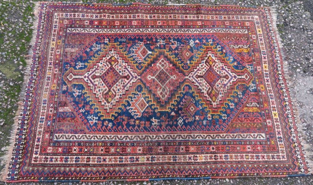 ANTIQUE KHAMSEH RUG. 153CM X 108CM. View II