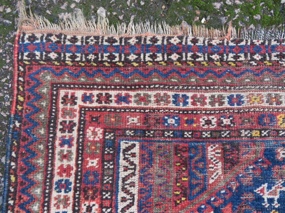 ANTIQUE KHAMSEH RUG. 153CM X 108CM. View VIII
