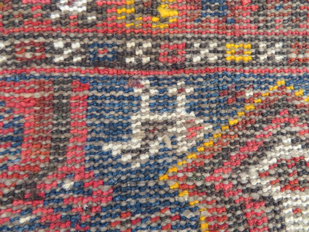 ANTIQUE KHAMSEH RUG. 153CM X 108CM. View XVI