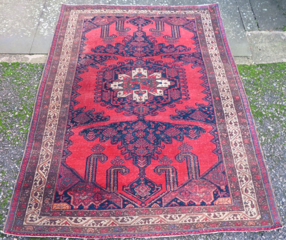 ANTIQUE DISTRESSED VISS MALAYER RUG. 198CM X 148CM.