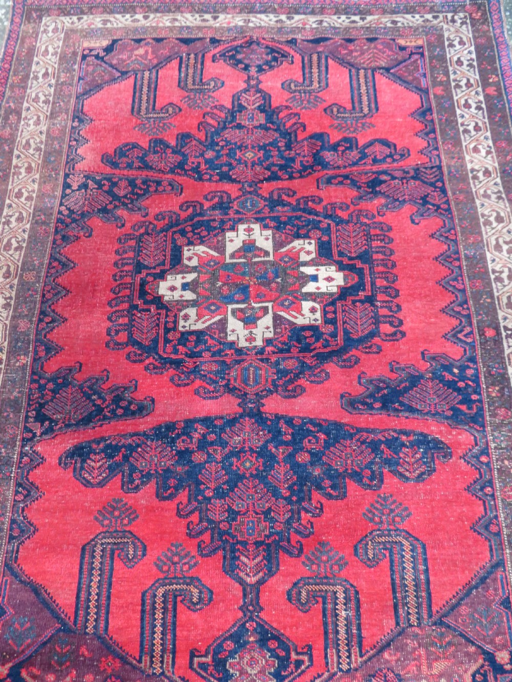 ANTIQUE DISTRESSED VISS MALAYER RUG. 198CM X 148CM. View III