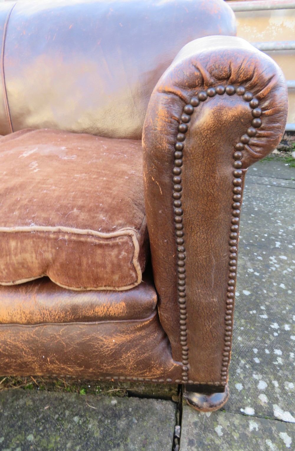 ART DECO LEATHER CLUB SETTEE SOFA. 
 View X