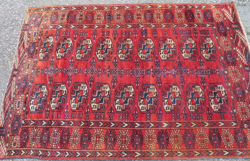 Distressed Antique Tekke Turkmen Rug. 183cm x 126cm. View II