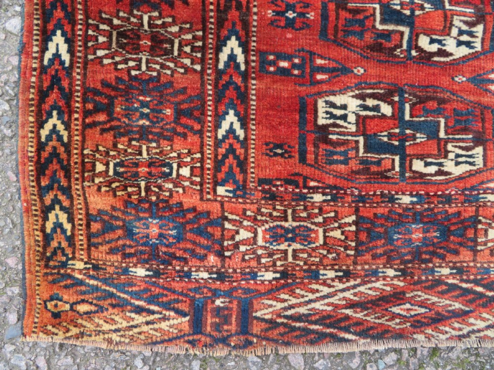 Distressed Antique Tekke Turkmen Rug. 183cm x 126cm. View VIII