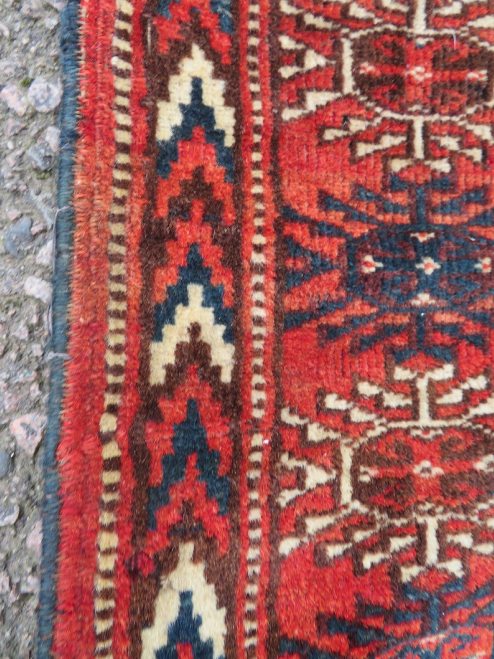 Distressed Antique Tekke Turkmen Rug. 183cm x 126cm. View X