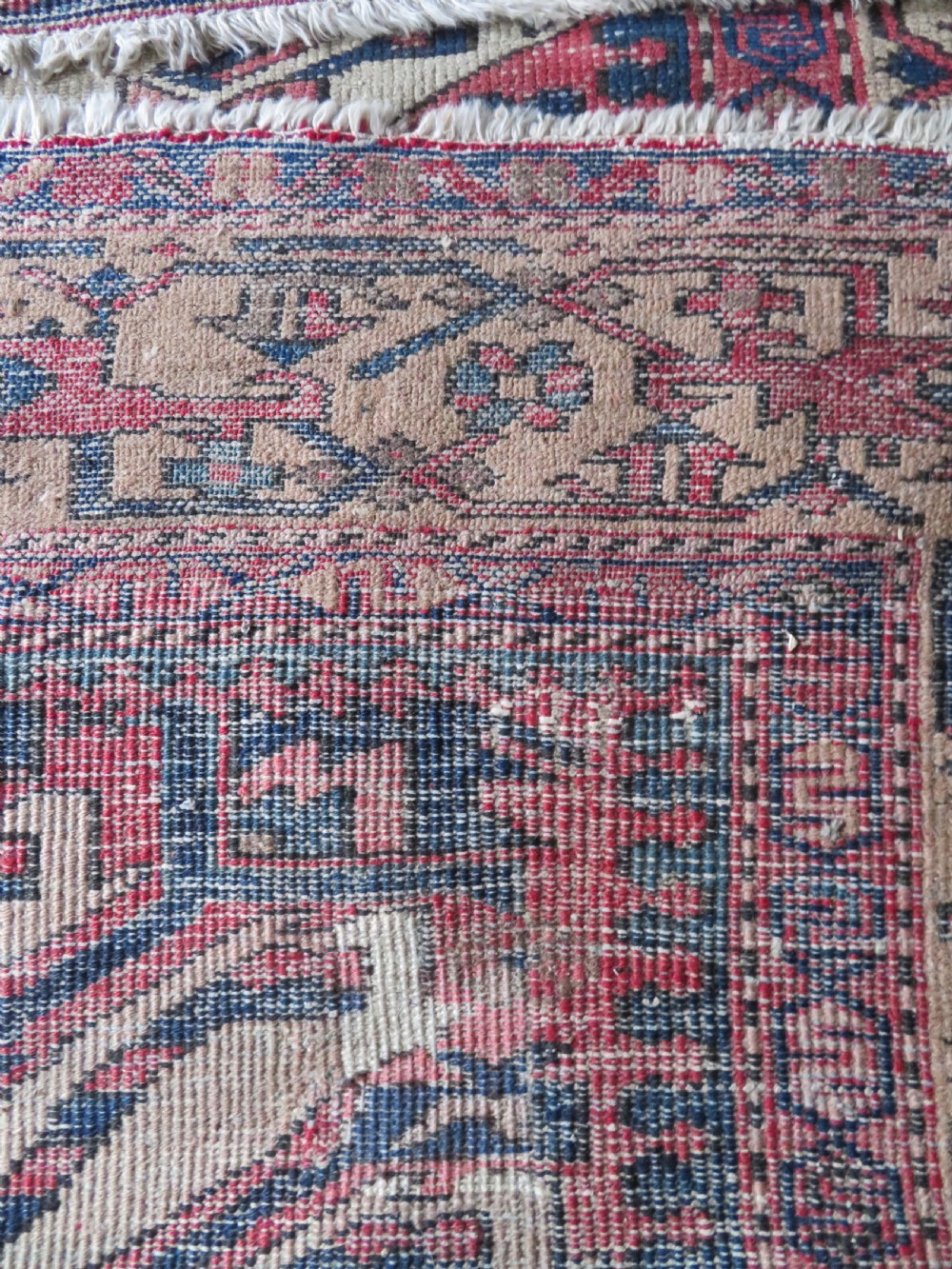 ANTIQUE NORTH WEST PERSIAN 