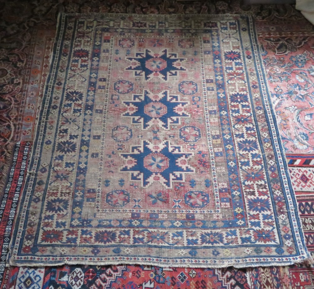 DISTRESSED ANTIQUE CAUCASIAN DAGHESTAN RUG. 135CM X 116CM View XV