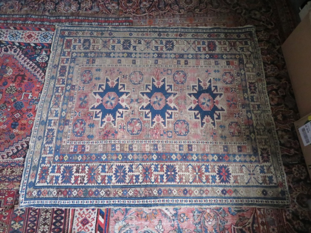 DISTRESSED ANTIQUE CAUCASIAN DAGHESTAN RUG. 135CM X 116CM View XVI