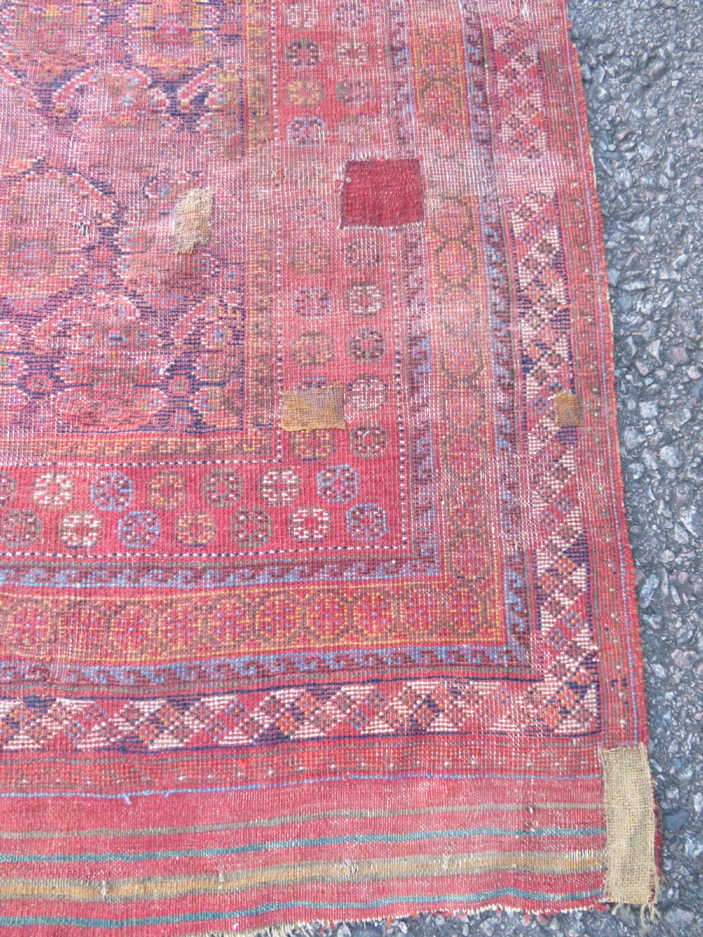 DISTRESSED ANTIQUE AFSHAR TRIBAL CARPET LARGE RUG. 266CM X 146CM. View XV