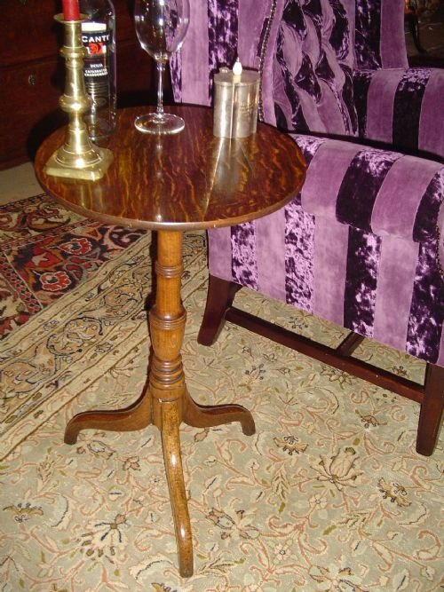 fig 1. A George 111 Oak WineTable. c 1780.