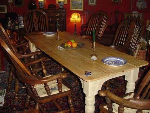 Early 19th Century Pine Farmhouse Dining Table.