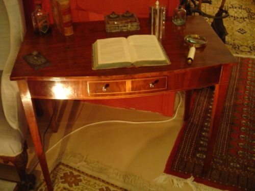 fig 1. Regency Mahogany Side Table c.1800.