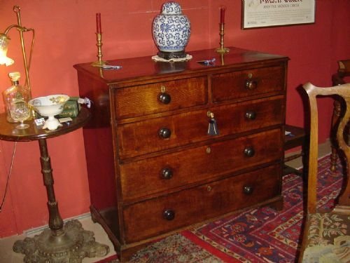 Welsh 18th Century Oak Chest. C1800.